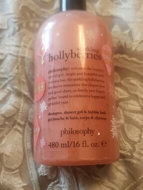 sealed philosophy Sparkling Hollyberries Shower Gel & Bubble Bath